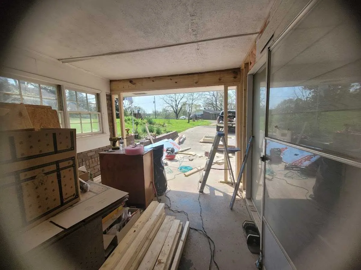 Air movers and dehumidifier for Drying & Dehumidification in Anaconda-Deer Lodge County